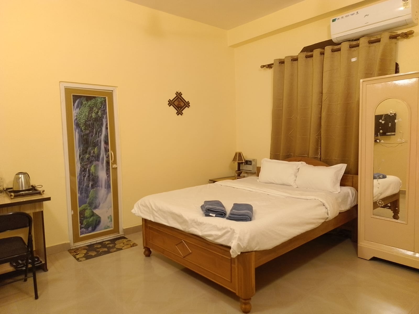 Room 2